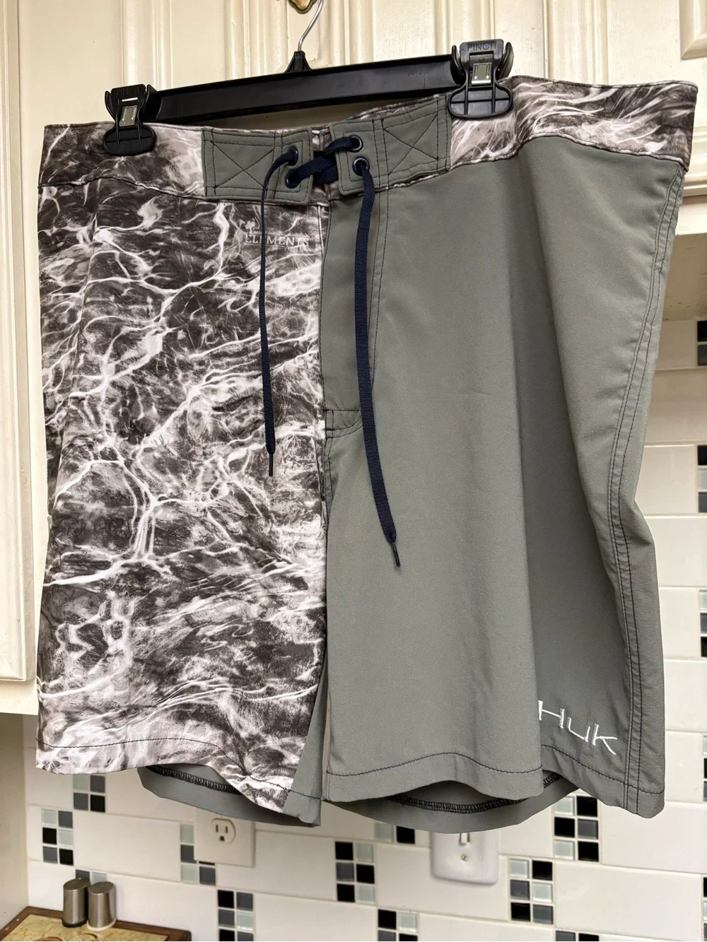 Huk Performance Fishing Shorts. Men’s Size 38.